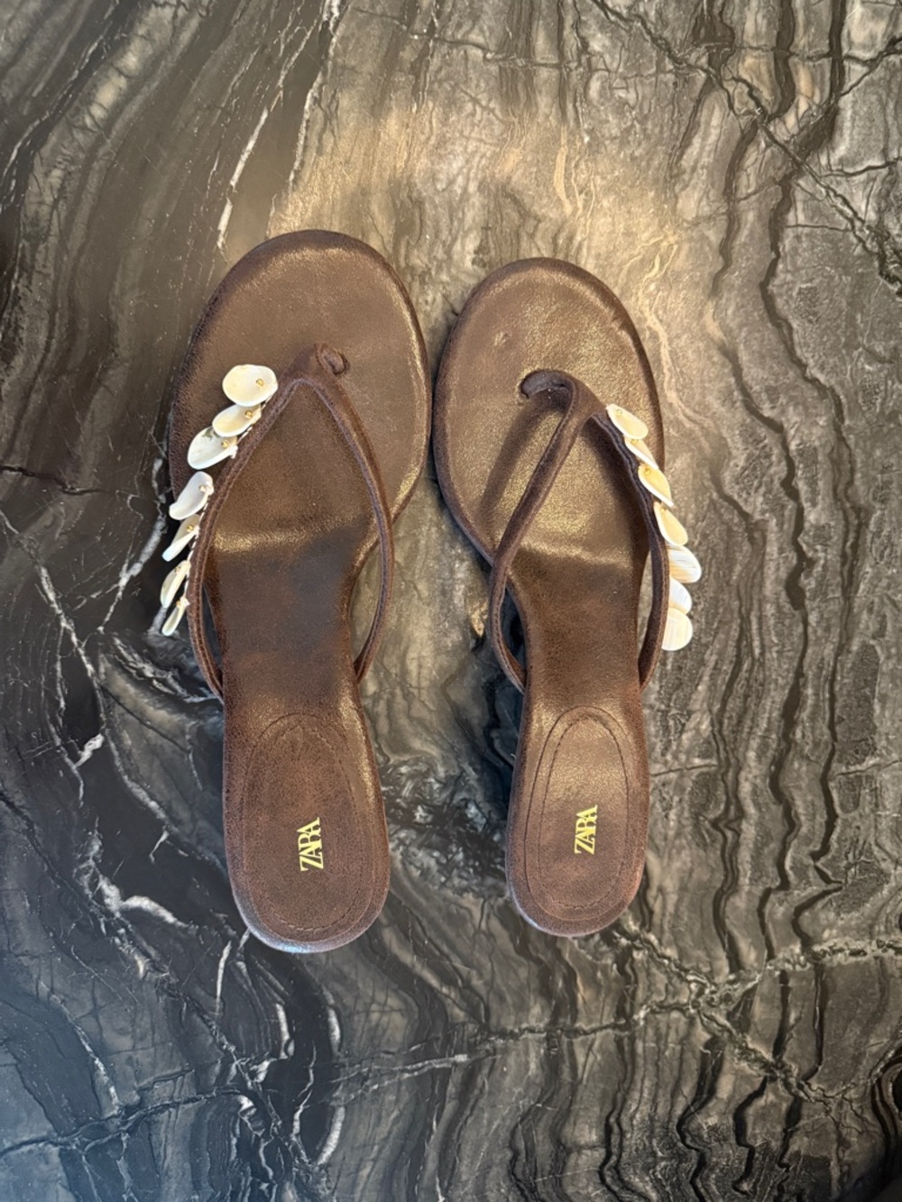 Zara Dark Brown Shell-Trim Thong Sandals - Picture 2 of 3